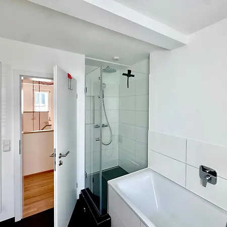 's Sommerhäusle - Gemütlich Und Modern Mit Garten In * Lindau (Bodensee)