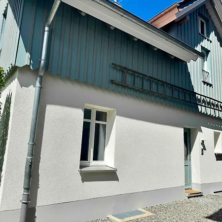 Сasa de vacaciones 's Sommerhäusle - Gemütlich Und Modern Mit Garten In *